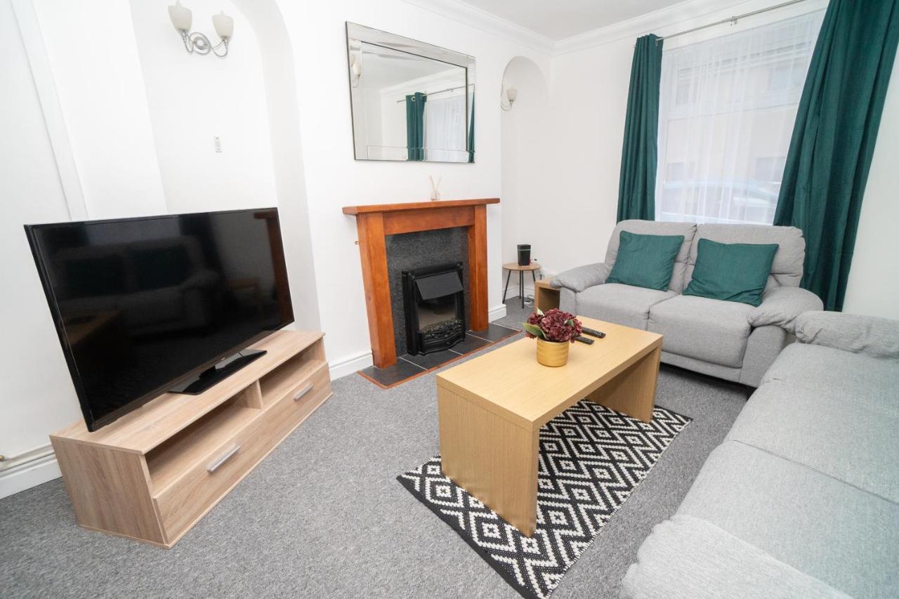 Business Friendly 3Br Home - King Size Beds & Centrally Located Swansea Exterior foto