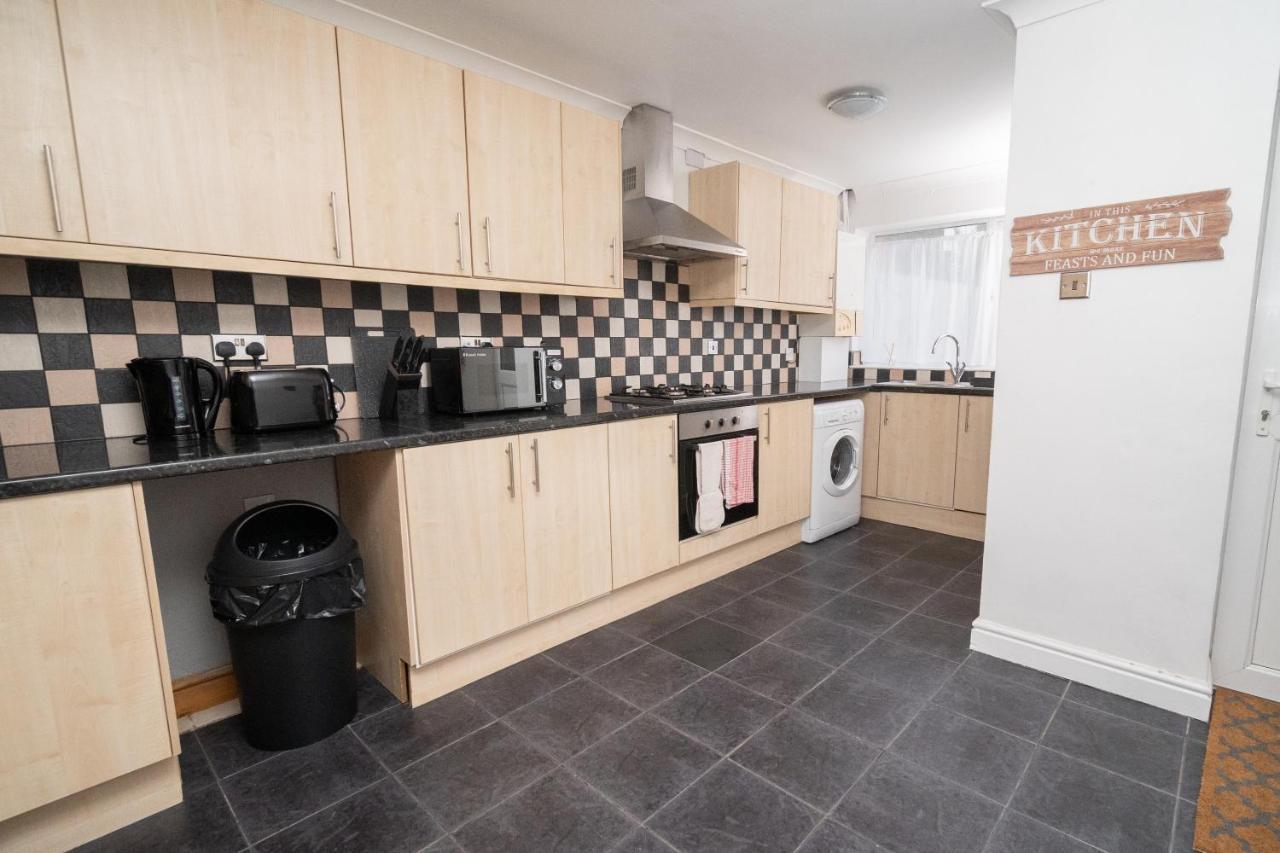 Business Friendly 3Br Home - King Size Beds & Centrally Located Swansea Exterior foto